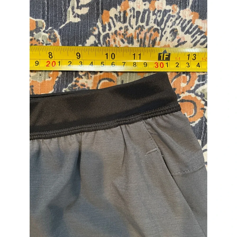 Adidas Mens XS M Axis WVN 3.0 Training Shorts Grey‎ Six HJ7976  New With Tags